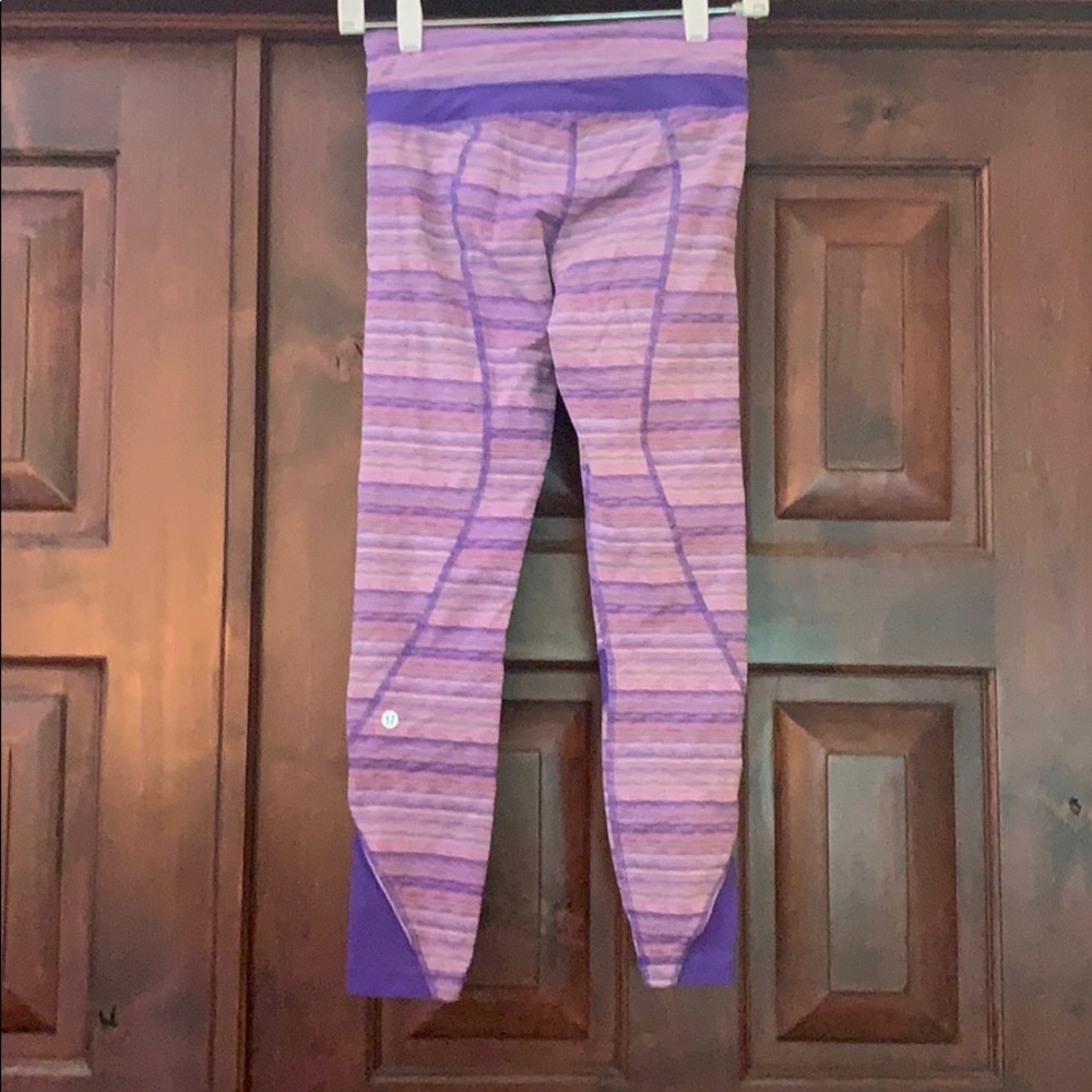 Lululemon yoga/ workout pants - Picture 5 of 5